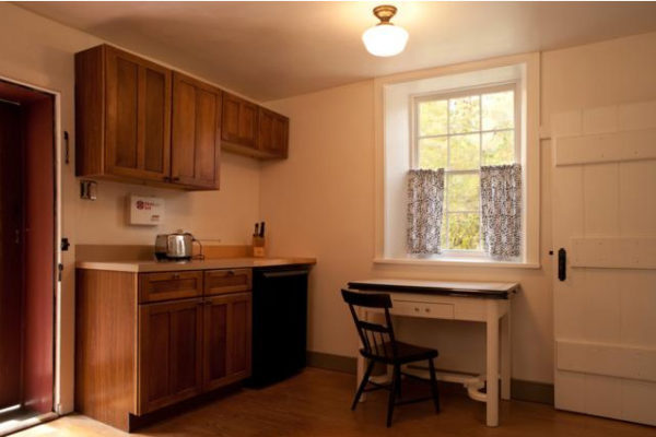 Kitchen inside lockhouse 6