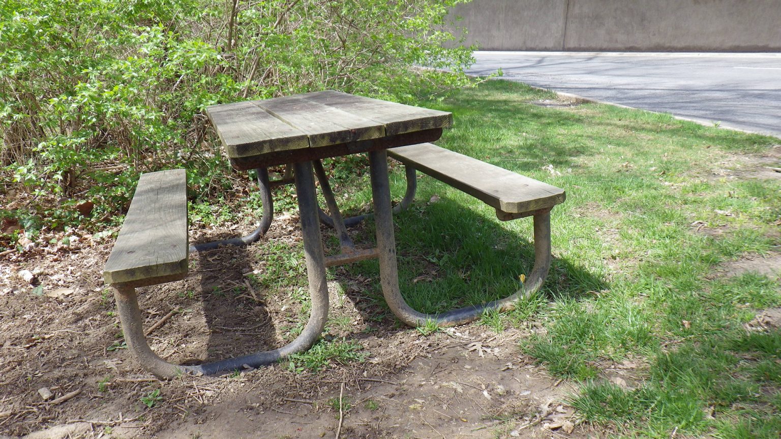 Lock 7 Picnic Tables Cando Canal Trust