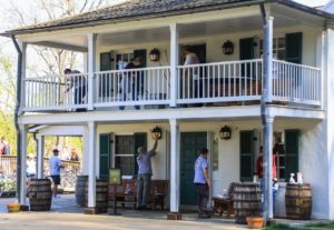 Canal Pride volunteers cleaning Great Falls Tavern. 