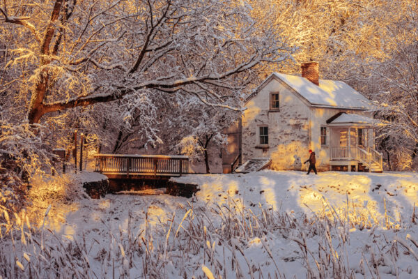 Red Cap - Lockhouse 8 by Kim Cawley