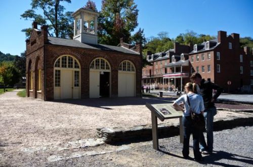 The armory at the base of town is the site of the John Brown raid in 1859.
Credit: C&O Canal Trust