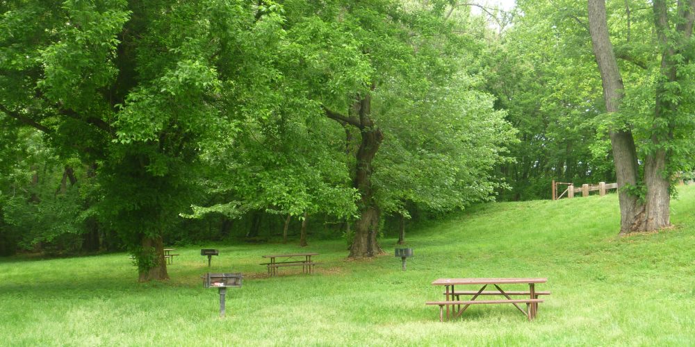 Brunswick-Picnic-Tables-PATC-GPS-Rangers