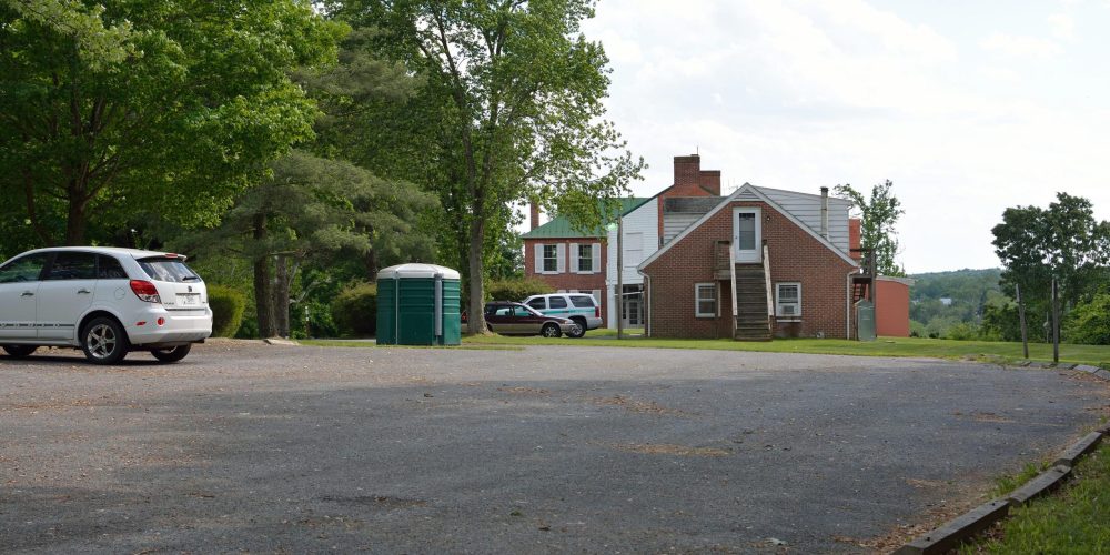 Ferry-Hill-parking-Paula-Tremba