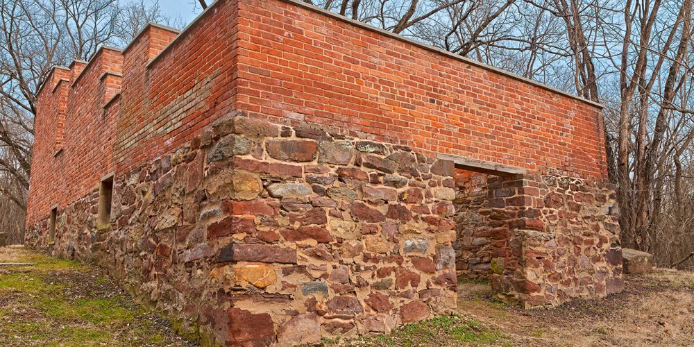 Jarboes-Store-ruins-side-view-by-Nicholas-Raymond