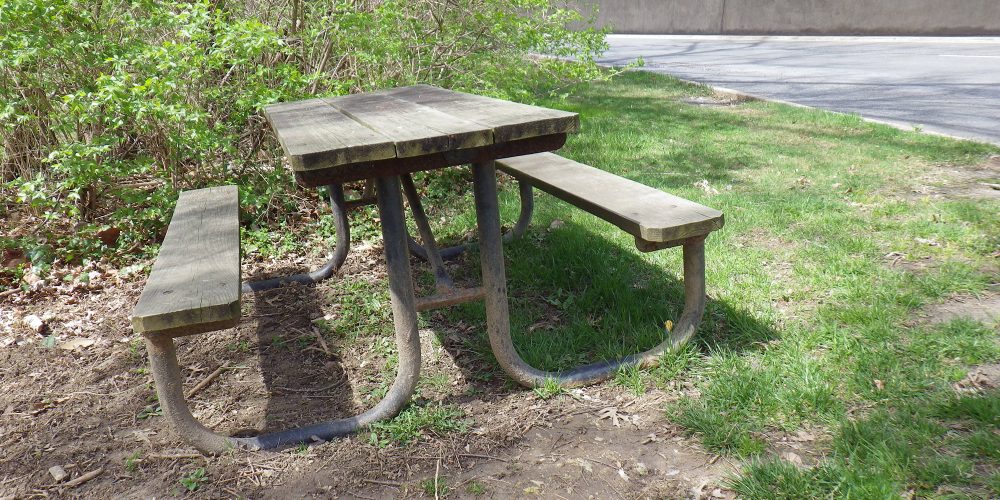 Lock 7 picnic table