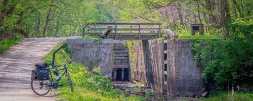 Spring day at Lock 10