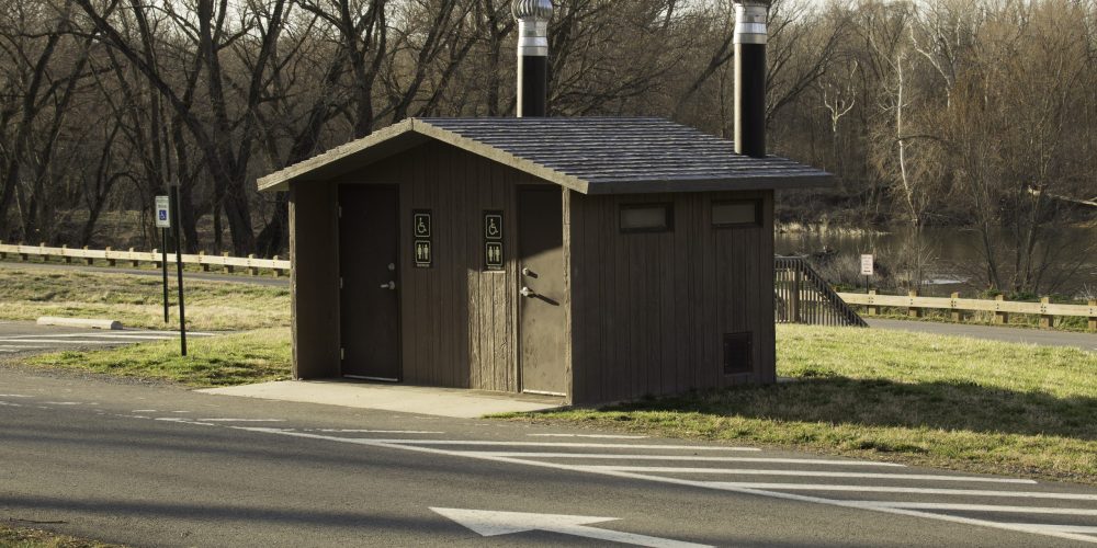 Point-of-Rocks-restroom-Bruce-Saunders