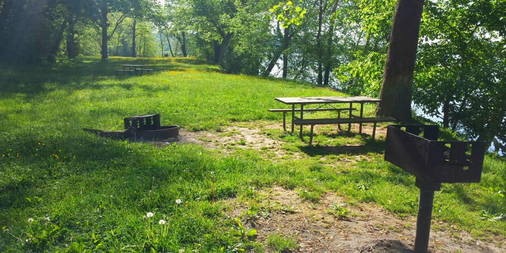 Rileys-Seneca-picnic-tables-Tom-Kimbis