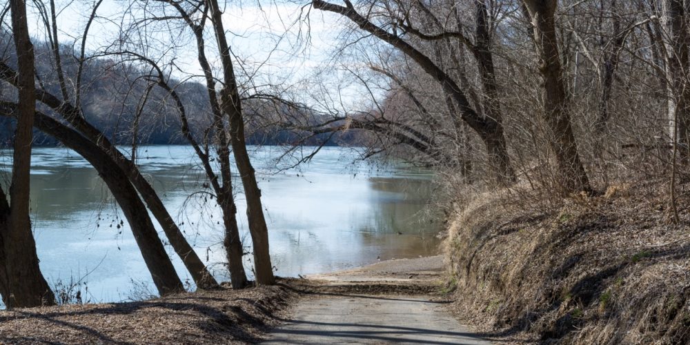 Snyders-Landing-boatramp-Andy-and-Lesley-Flaim